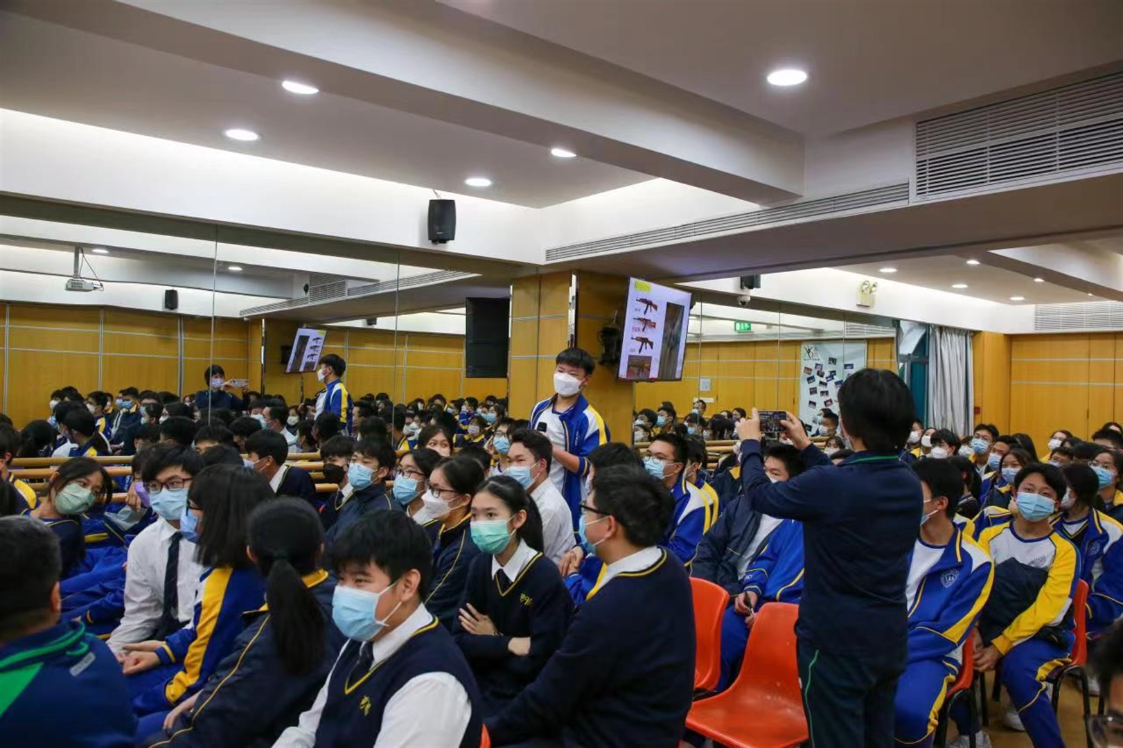 持續教育學校為菜農子弟學校舉辦愛國愛澳講座「家國情懷-探尋葉挺將軍在澳足跡」(Chinese only)