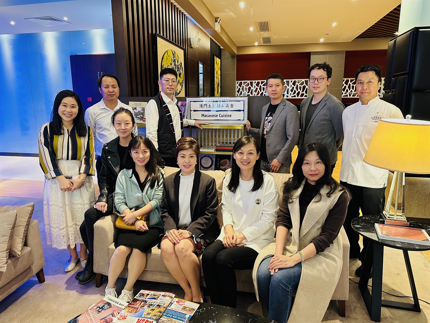 持續教育學校為海南經貿職業技術學院教師團隊開辦 “旅遊及酒店培訓班”(In Chinese only)