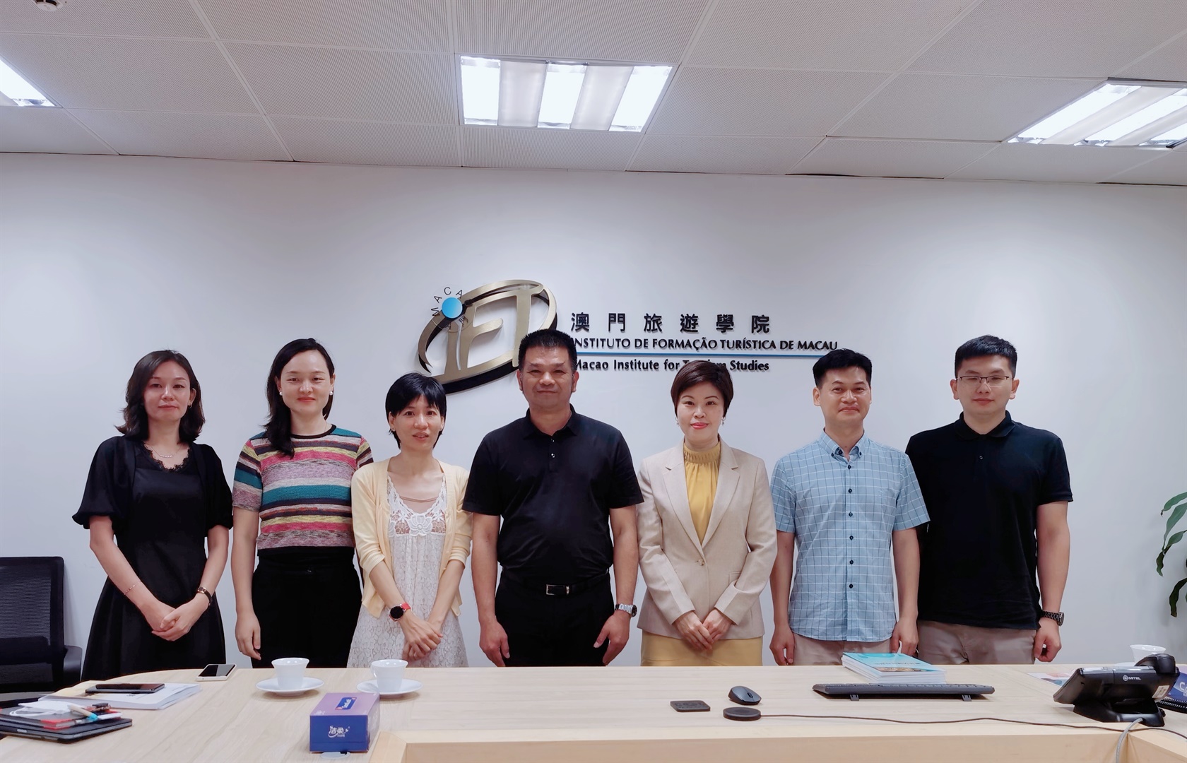 珠海市第一中等职业学校学习交流团访澳旅院