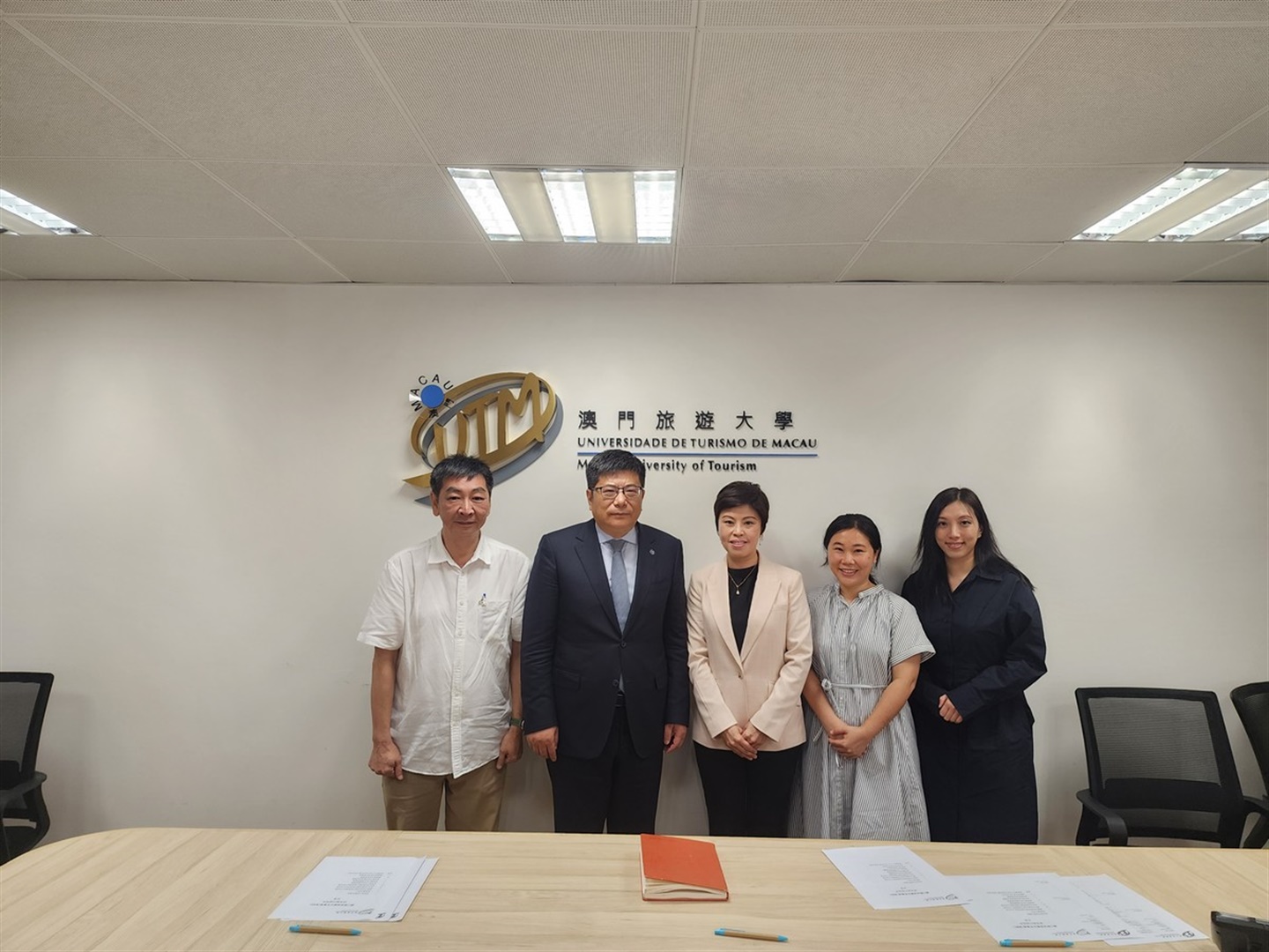 關於研學旅行指導師課程及職業技能的設置會議 (Chinese Only)