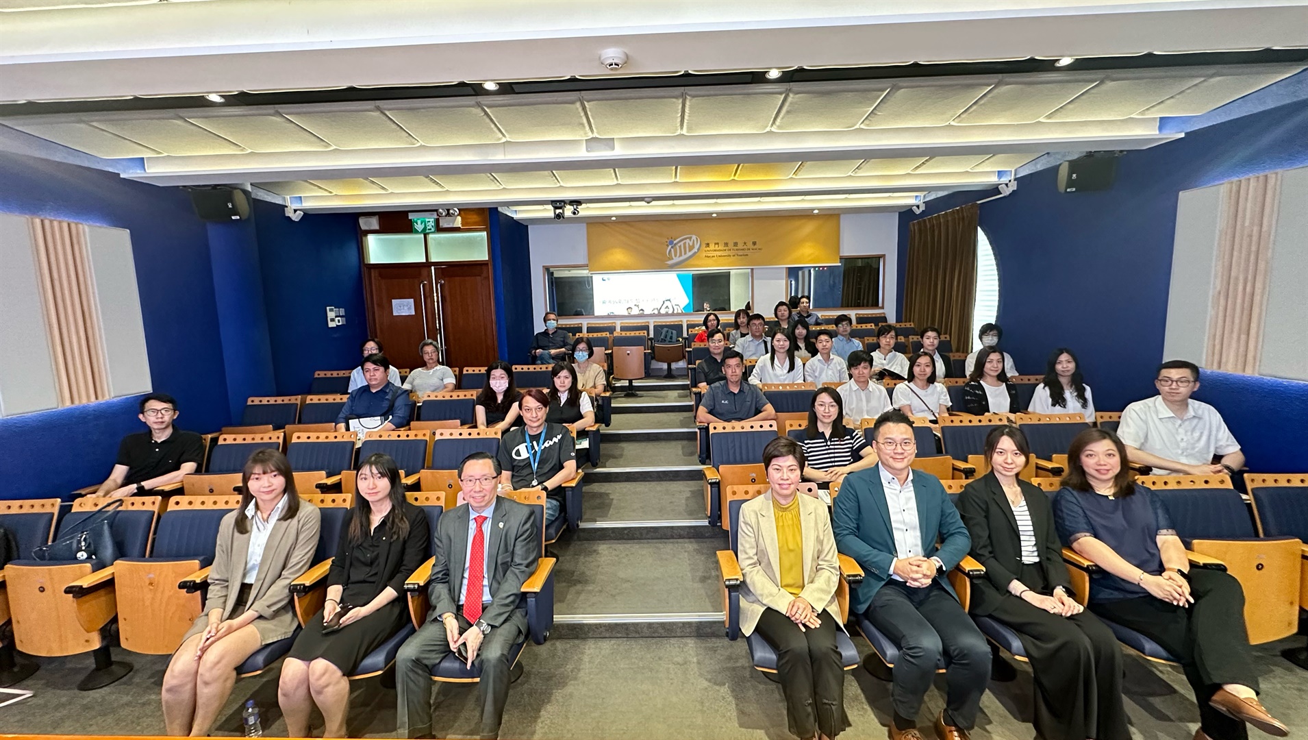 澳門旅遊大學與教育機構合辦“托福及托業語文認證說明會”(Chinese only)