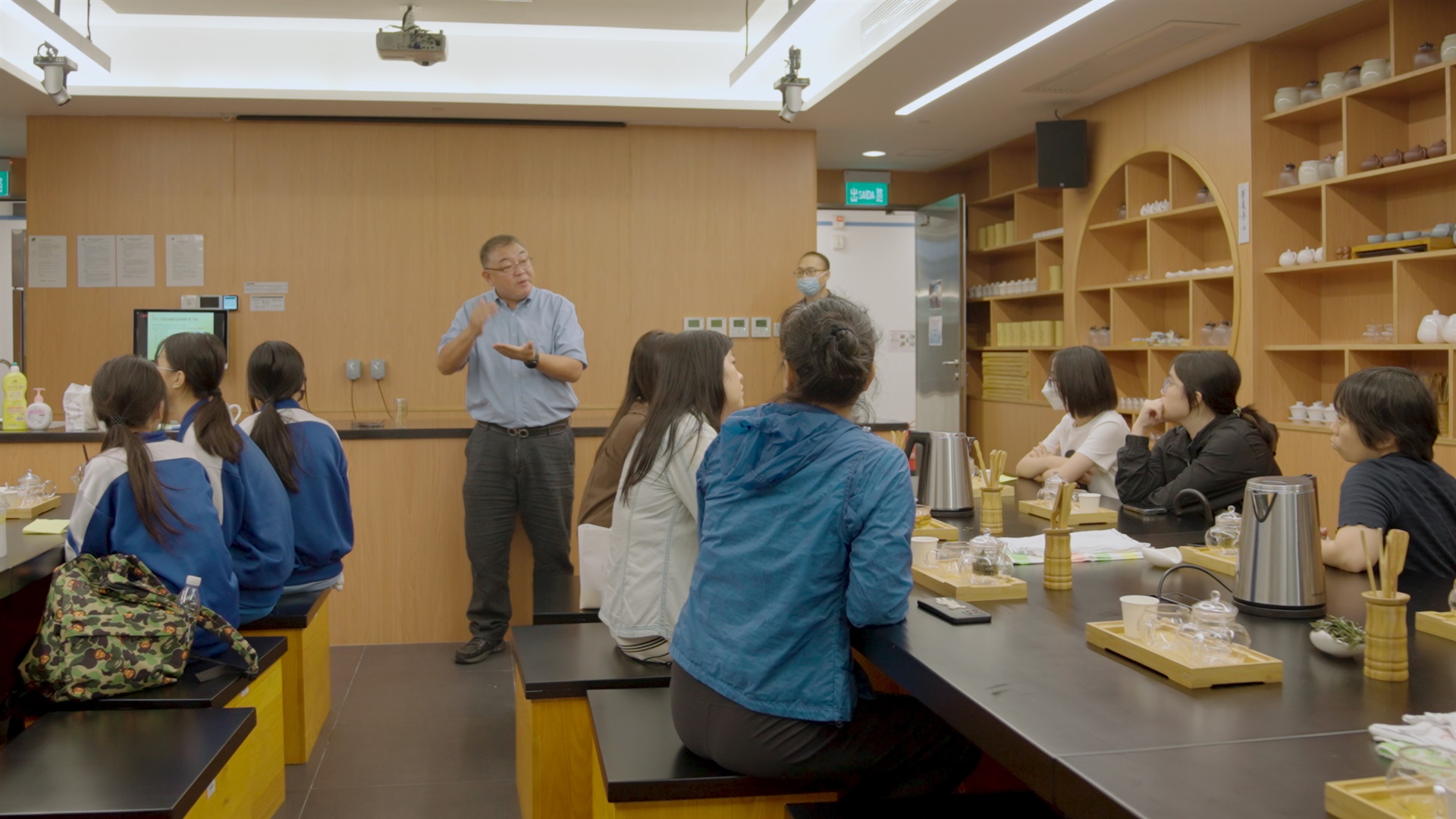 澳旅大支持職業技術教育推廣日 設茶藝工作坊反應熱烈 (In Chinese only)