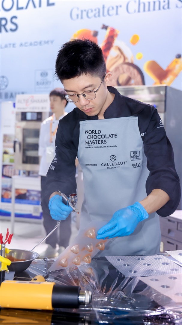 澳門旅遊大學管理及專業發展學院劉擇祥講師榮獲世界巧克力大師賽大中華區預選賽殊榮 (in Chinese only)