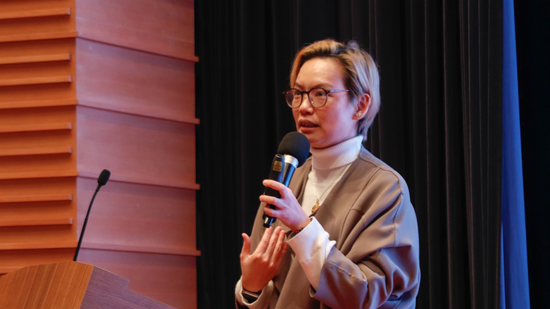 藝術行政系列講座：女性藝術家與文化認同之建立?(Chinese Only)