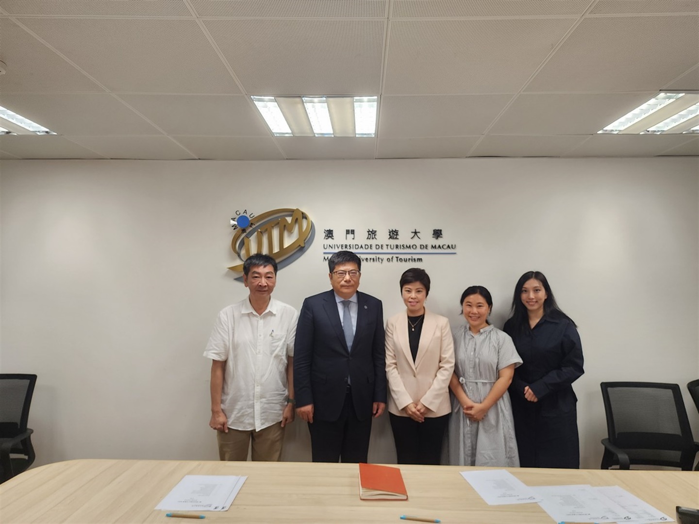 關於研學旅行指導師課程及職業技能的設置會議 (Chinese Only)