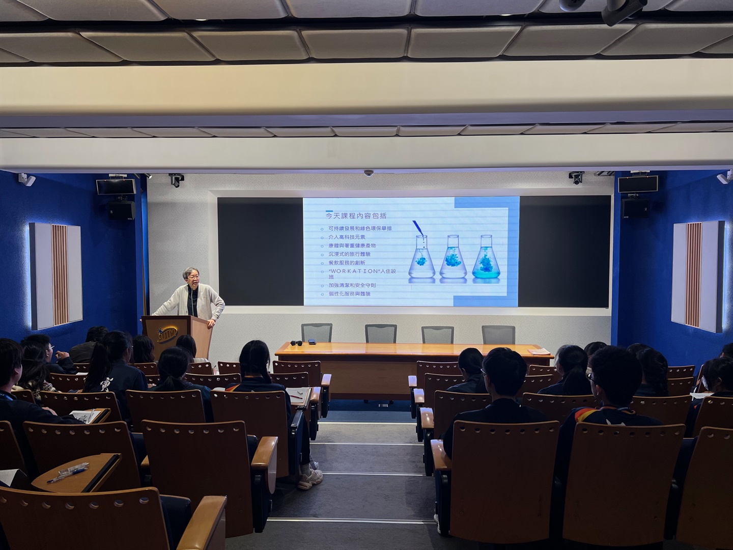 澳旅大為東華三院甲寅年總理中學開辦研學培訓 (Chinese Only)