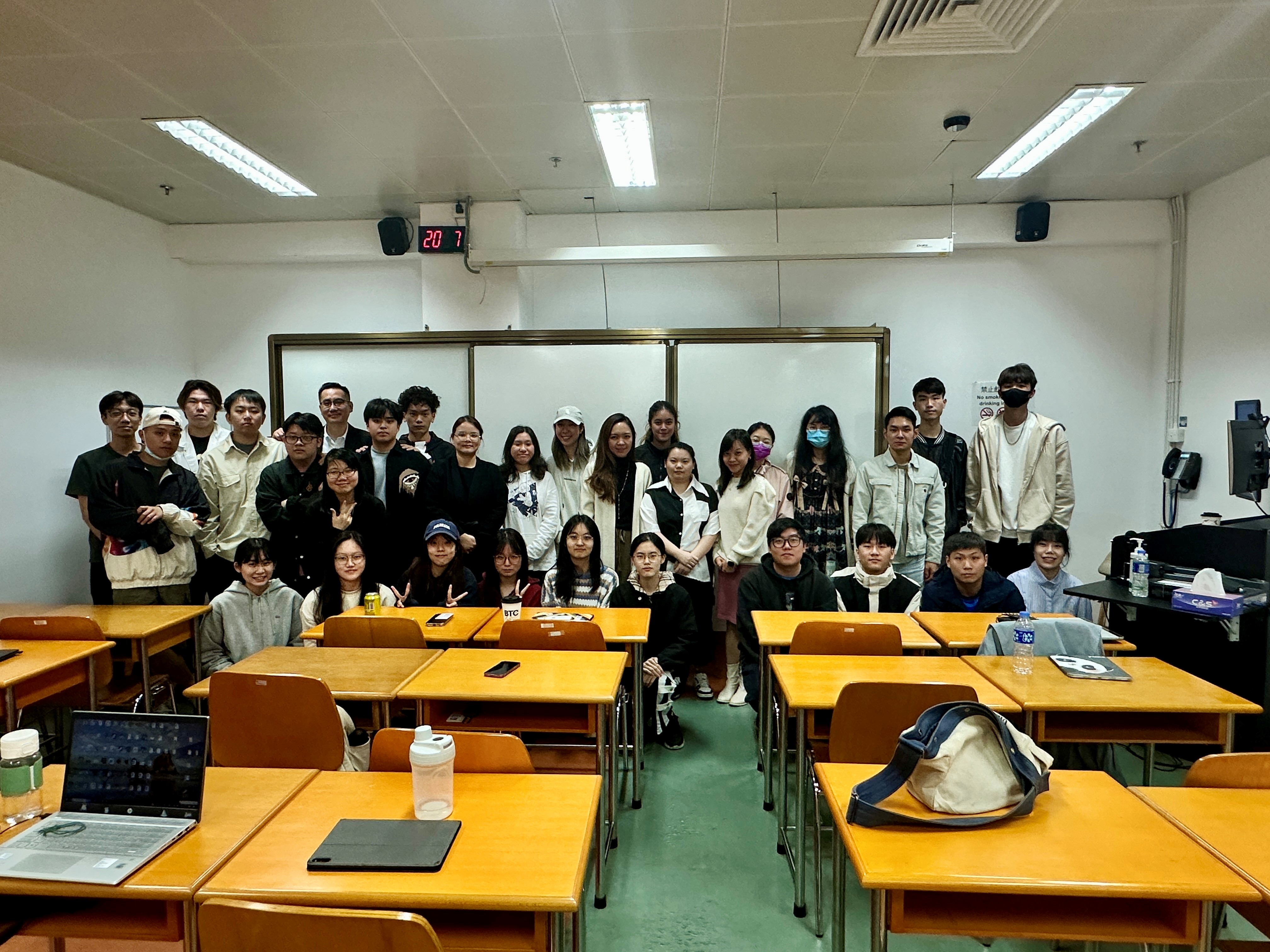 IFTM enhances student learning through guest lecture on customer experience management