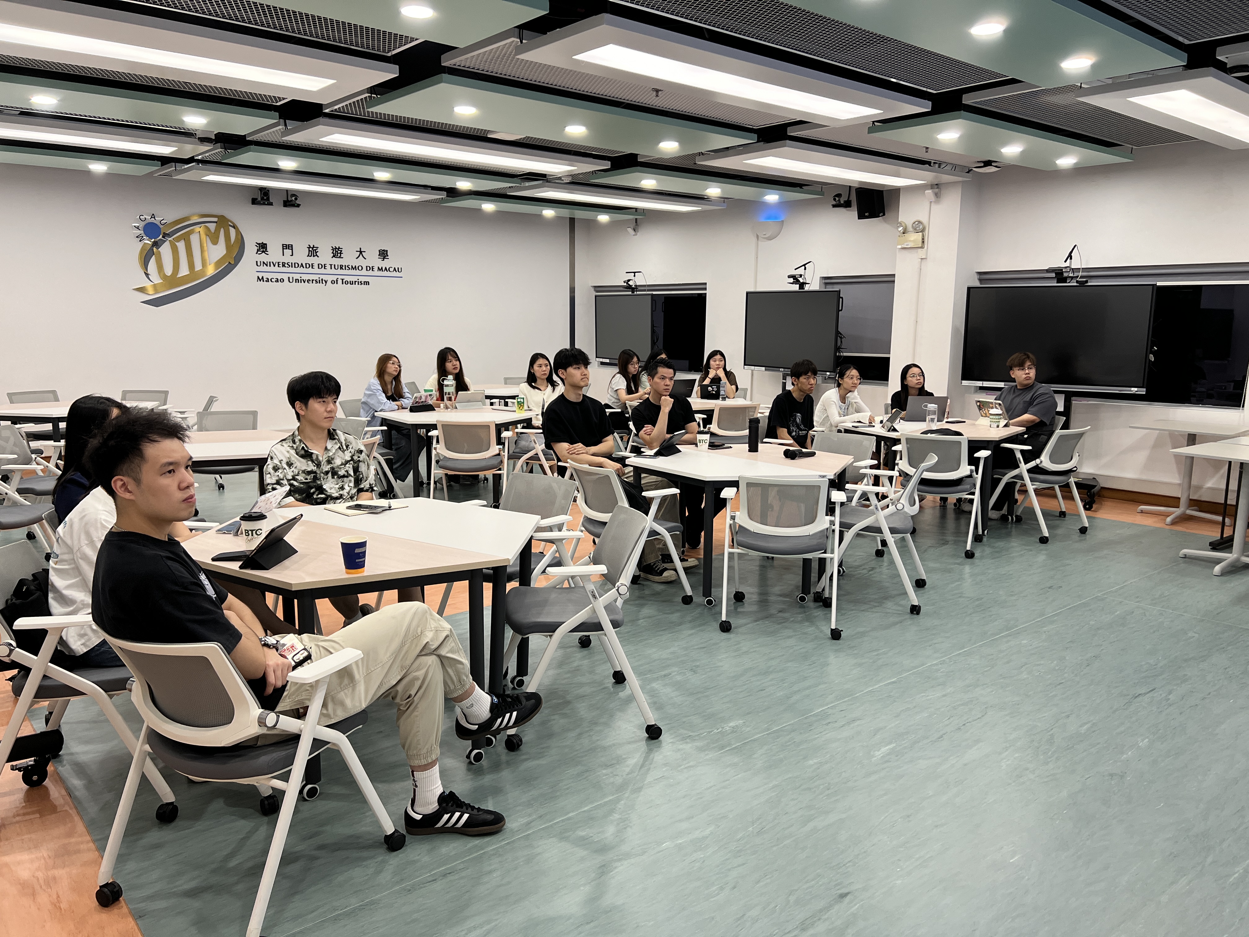 萨里大学学者谈论会展及盛事教育和最佳实践