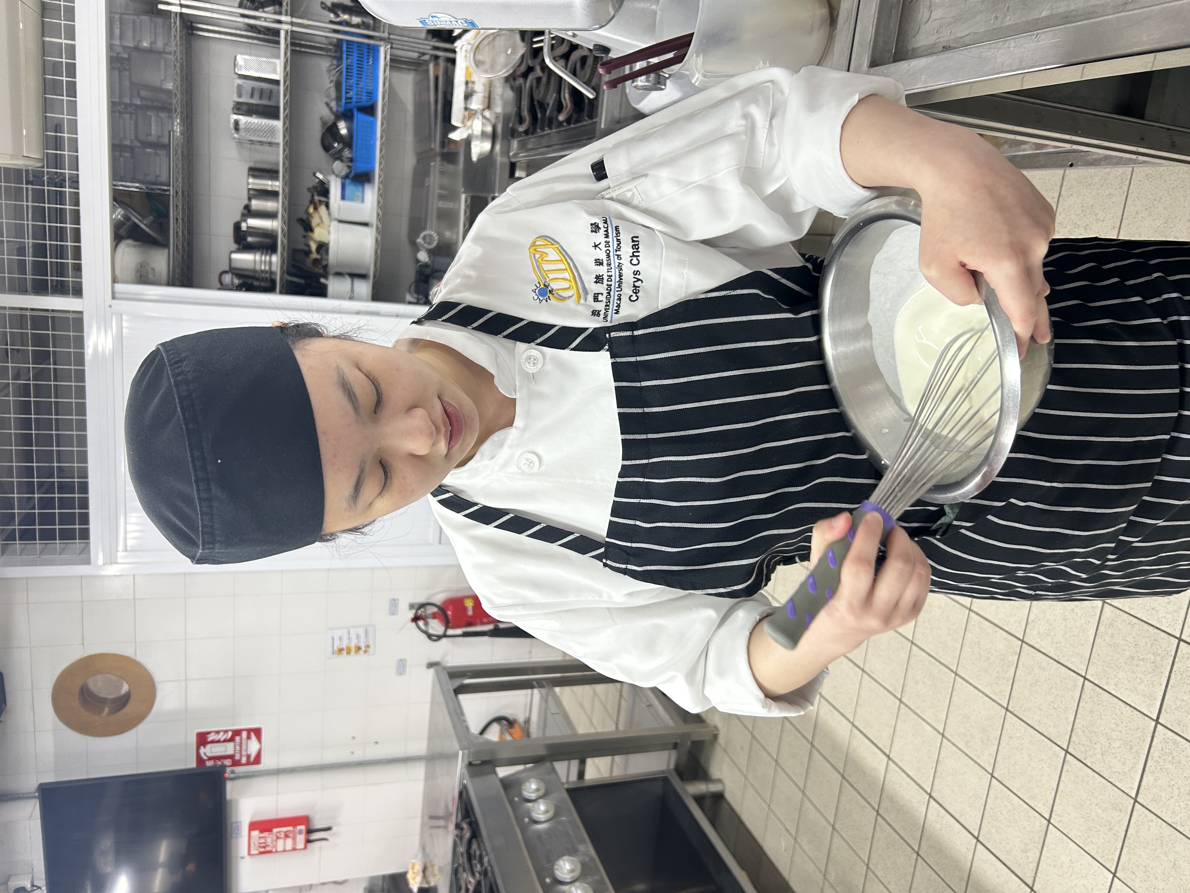 令人振奋的消息：学生获得「法国+美食」课程奖学金