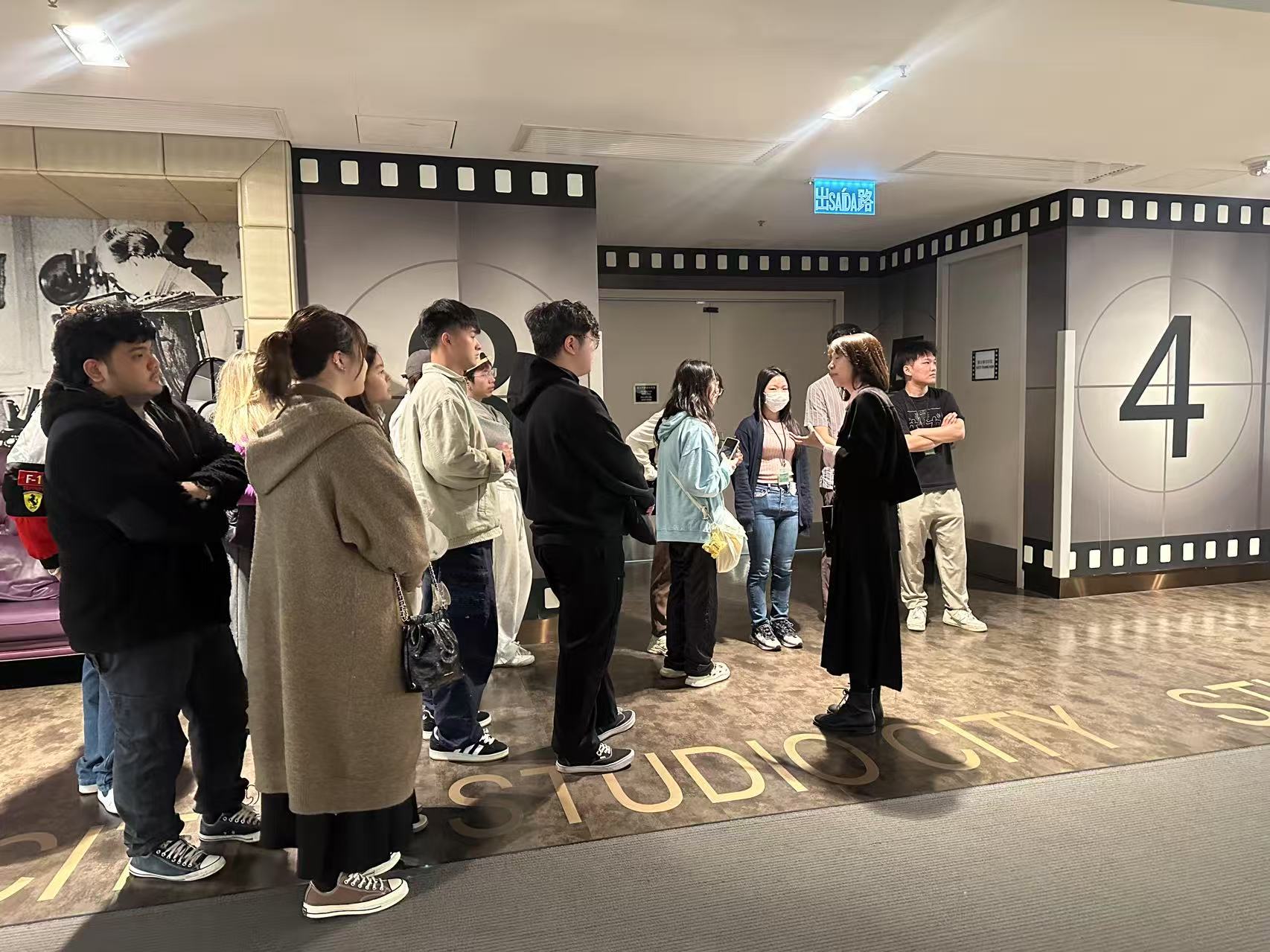 學生實地考察深入學習設施及物業管理