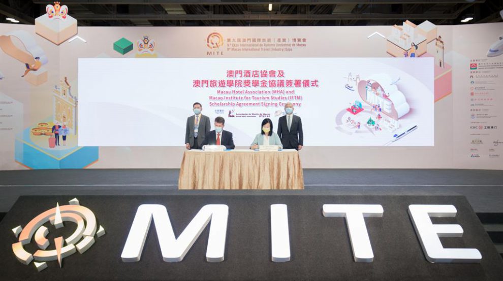 Macau Hotel Association extends support to IFTM's scholarship programme
