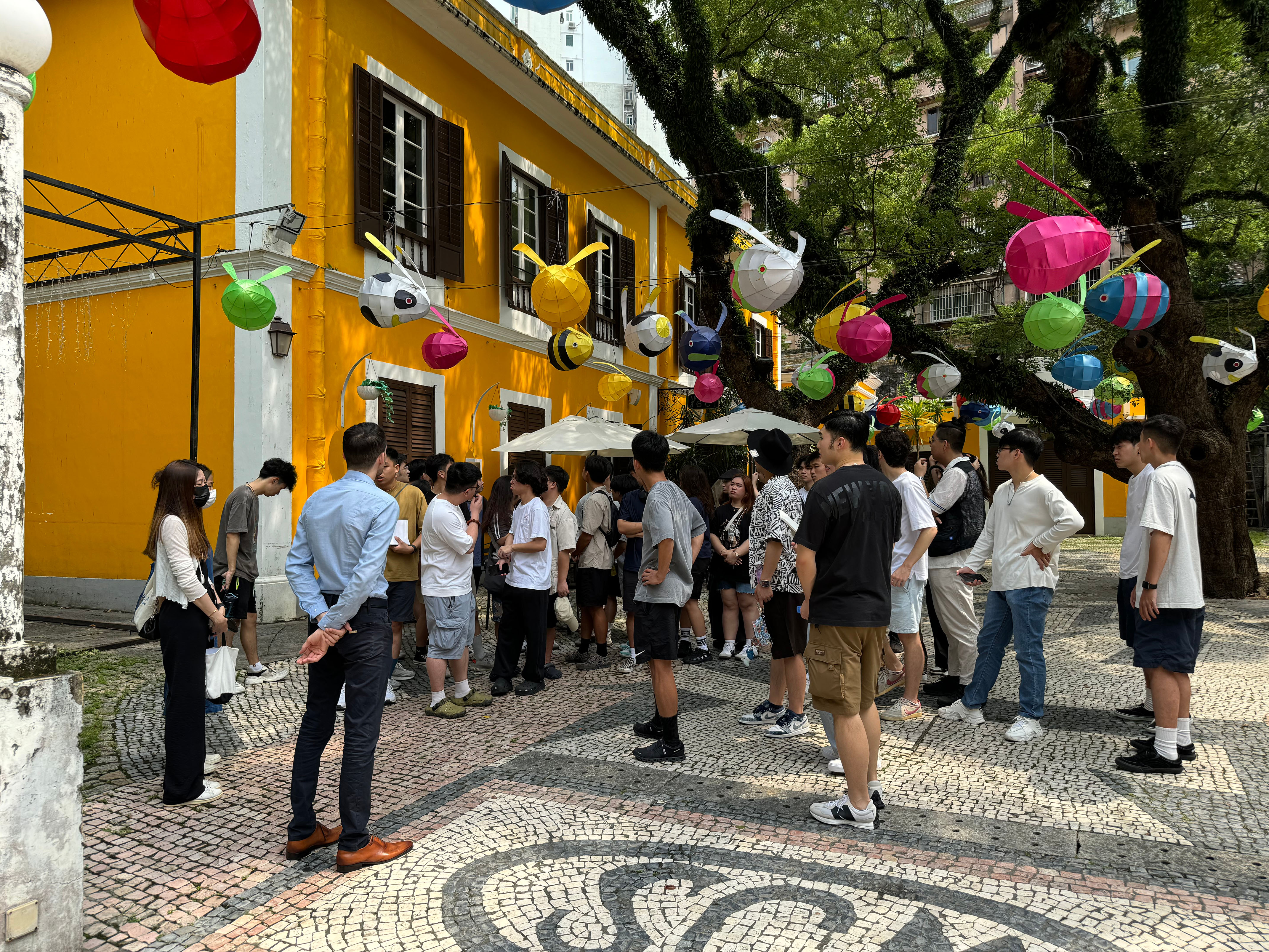 Students from Macao University of Tourism Engage in Real-World Consultancy with Local Restaurants