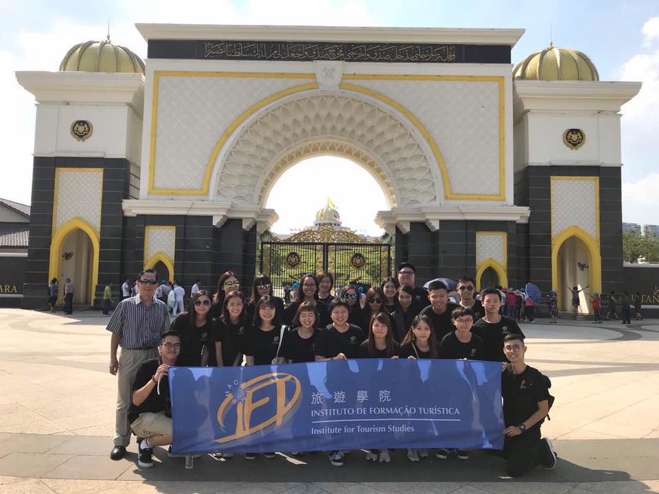 Visiting Malaysia for TSMT313 Development and Management of Attractions