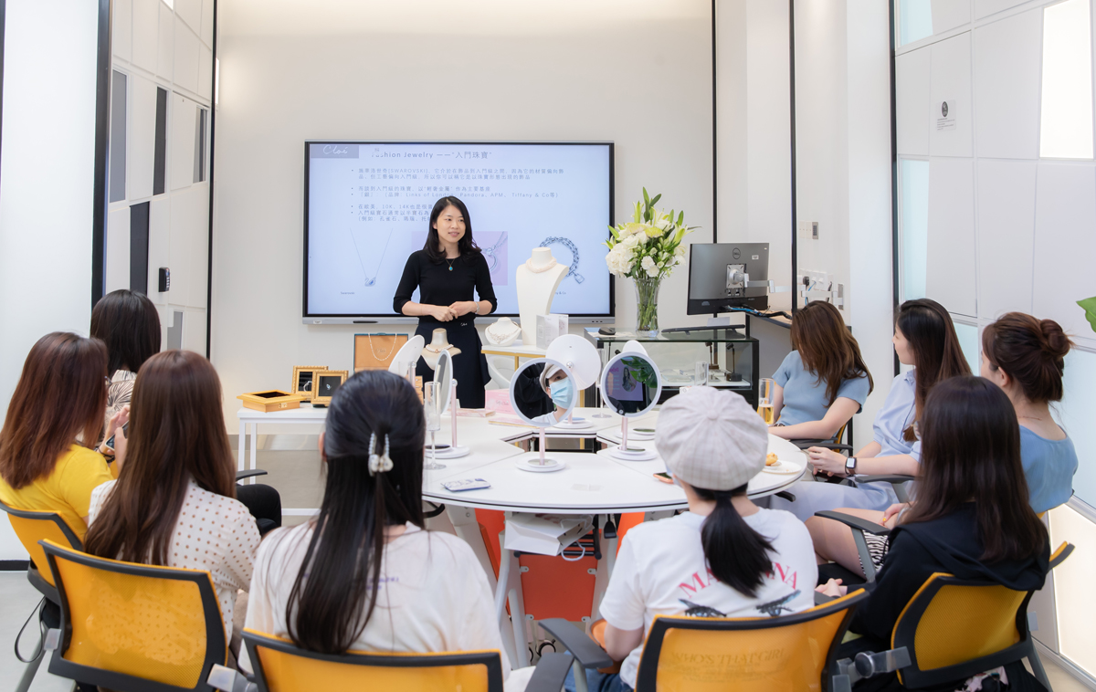 Artist-in-iRetail Lab Chloe Chan