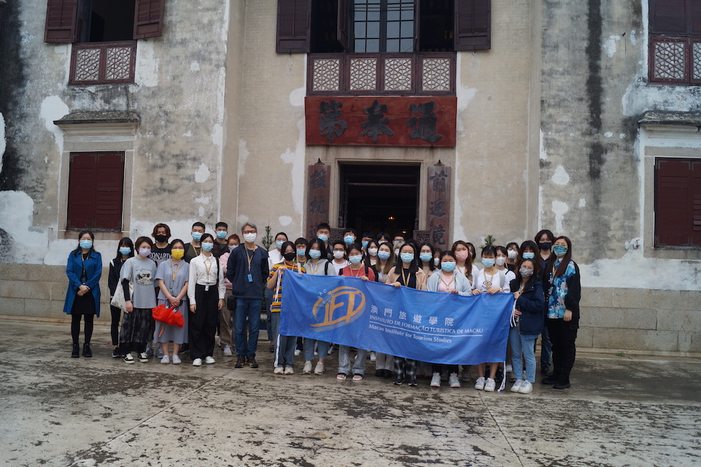 Field trips to Patane Library, Mandarin's House advance IFTM students' knowledge of heritage conservation